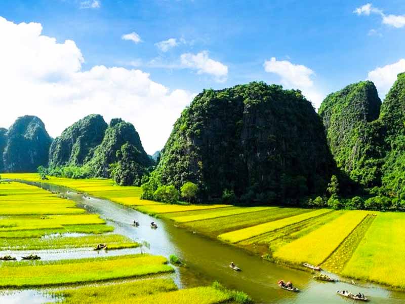 Ninh Binh Tour: Hanoi - Hoa Lu - Tam Coc - Mua Cave - 1 Day
