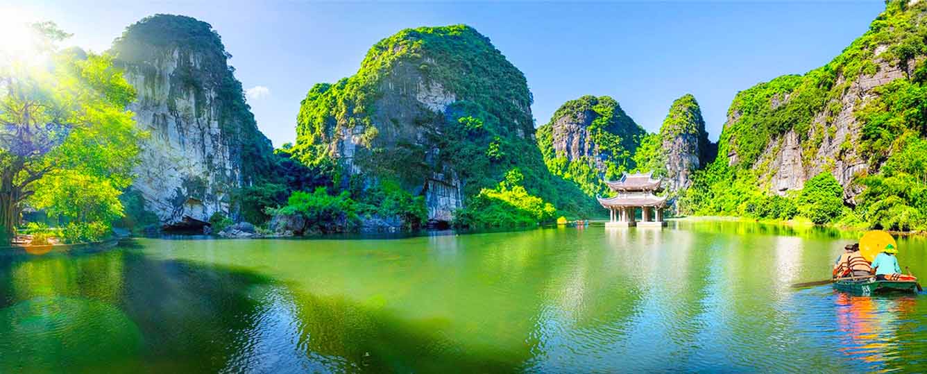 Ninh Binh Tour: Hanoi - Hoa Lu - Trang An Grottoes - Mua Cave - 1 Day